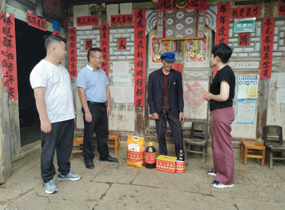 猪场坪镇开展“七个一”系列活动庆祝中国共产党成立103周年(图2)